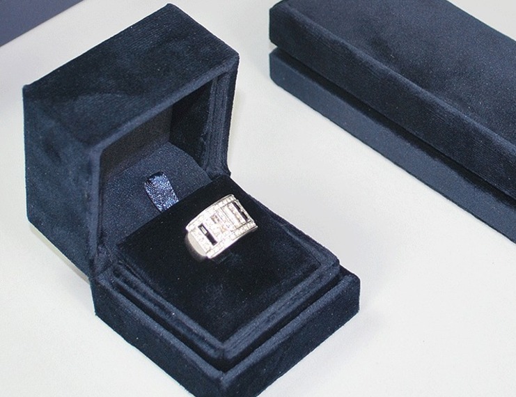 Serie Luxor astucci per gioielli - 1 di 3