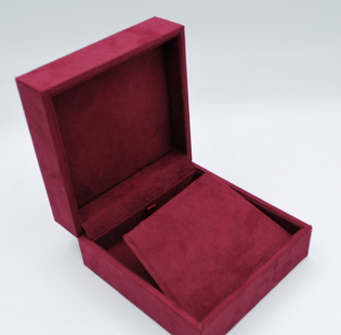 Camoscio astuccio orecchino/pendente cm 10 x 10