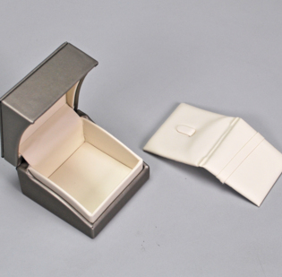 Oslo astuccio anello/orecchino/pendente