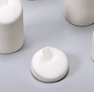 Espositori vetrina Italia per anello inclinato alto cm 2