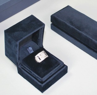 Luxor astuccio anello/orecchino/pendente